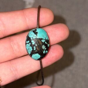 Bohemian theme turquoise stone brown cord necklace